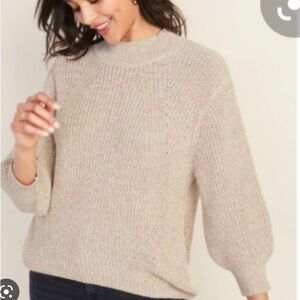 Old Navy Women's Cream Taupe Turtleneck Sweater